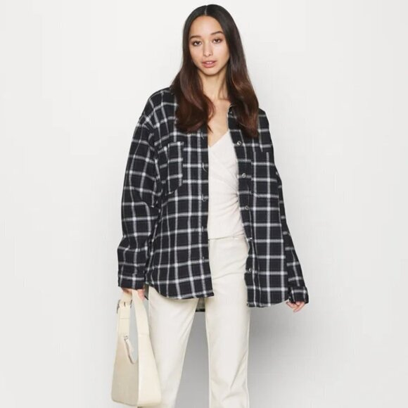 TOPSHOP Oversized Plaid Shacket Shirt Jacket Denim Navy Blue 6 EB - Picture 2 of 16